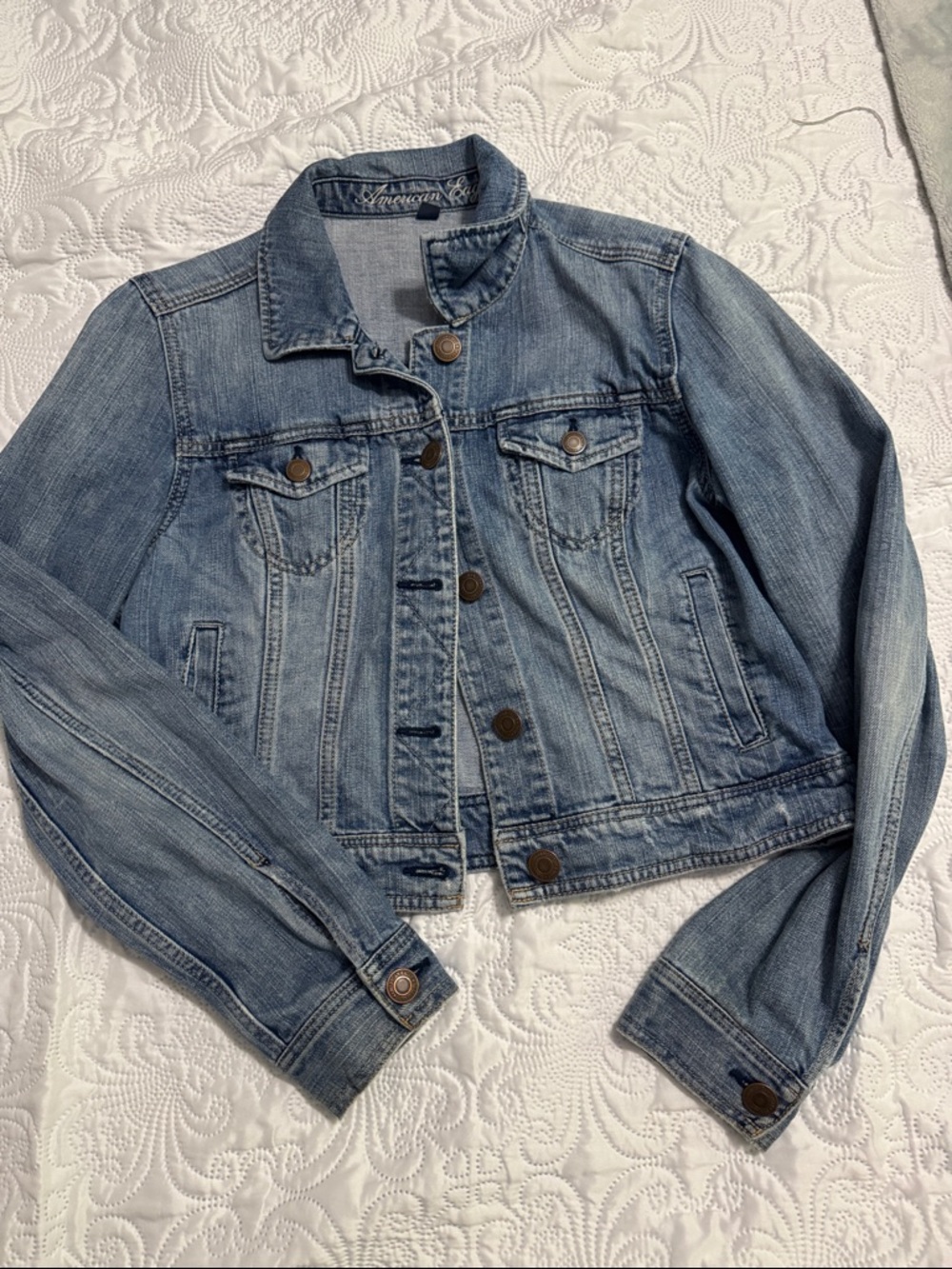 Woman American Eagle Light Blue Denim Jacket